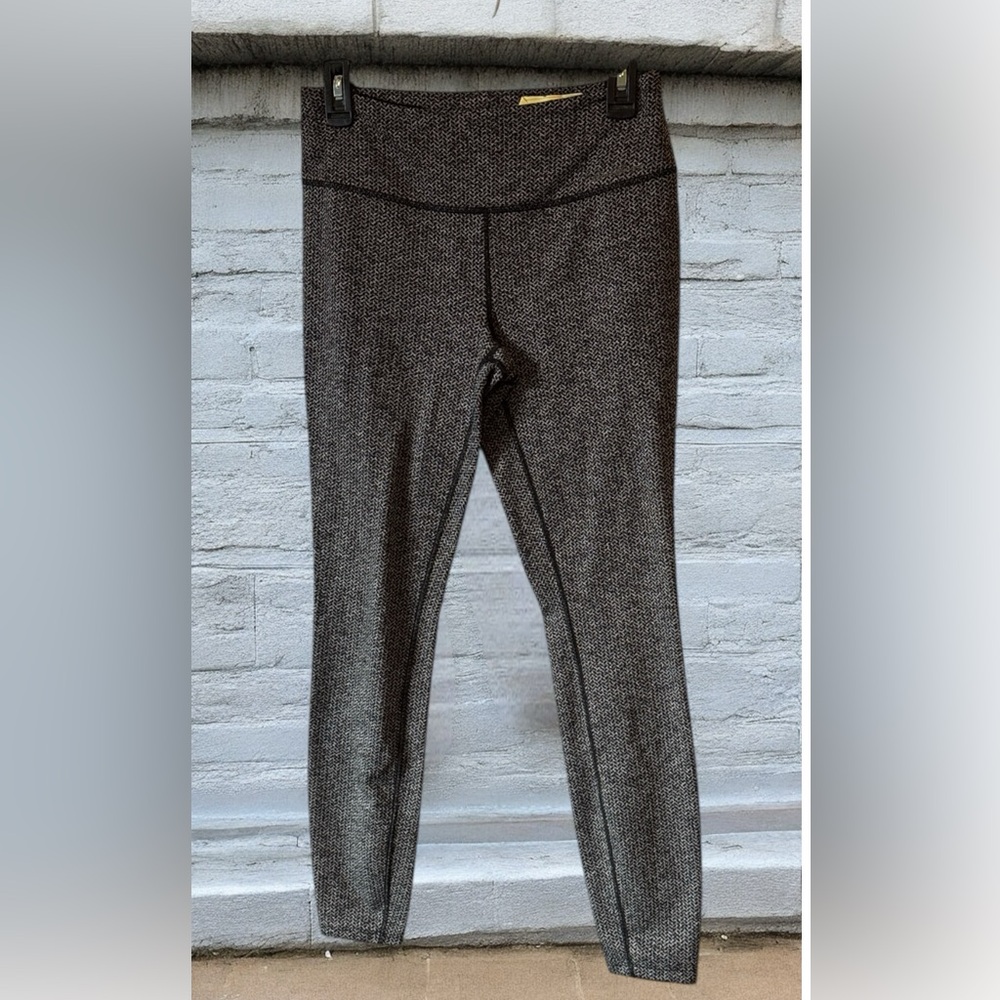 Eddie Bauer work out pants grey black wide waist stretchy leggings